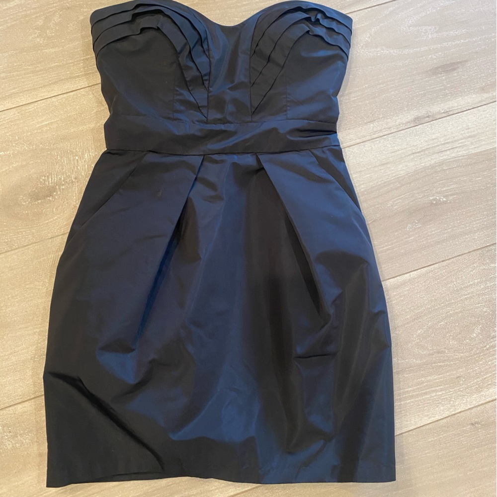BCBG Generation size 2 polyester dress